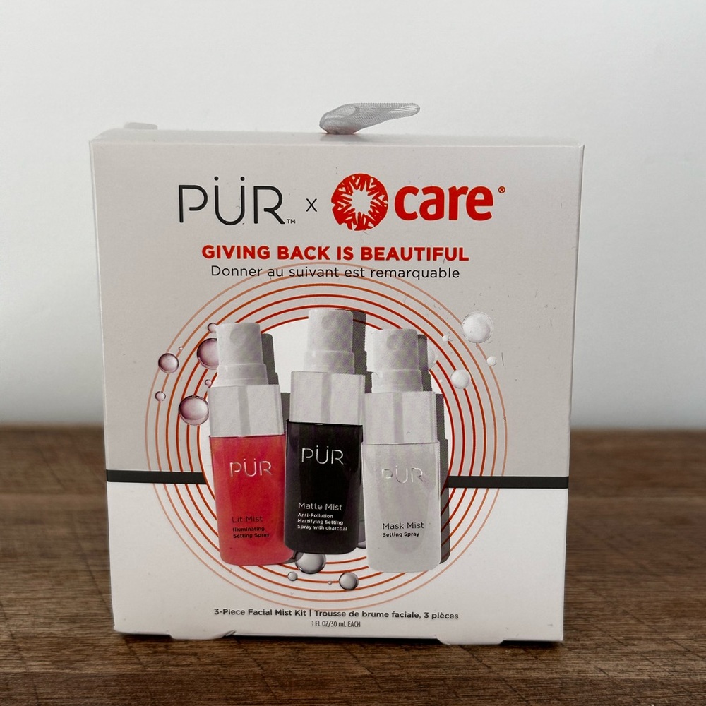 Pur cosmetics gift set